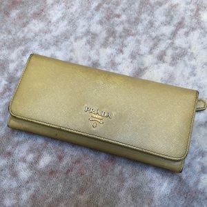 Pre-Loved Prada Yellow Saffiano Wallet